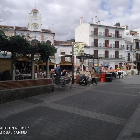 Alojamiento Alora Castillo Arabe Y Museo Экстерьер фото